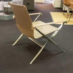 B&B Italia Einzelstühle|Relaxsessel|Sessel Beverly 14 Kernleder Tortora 1121280 Rahmen Aluminium