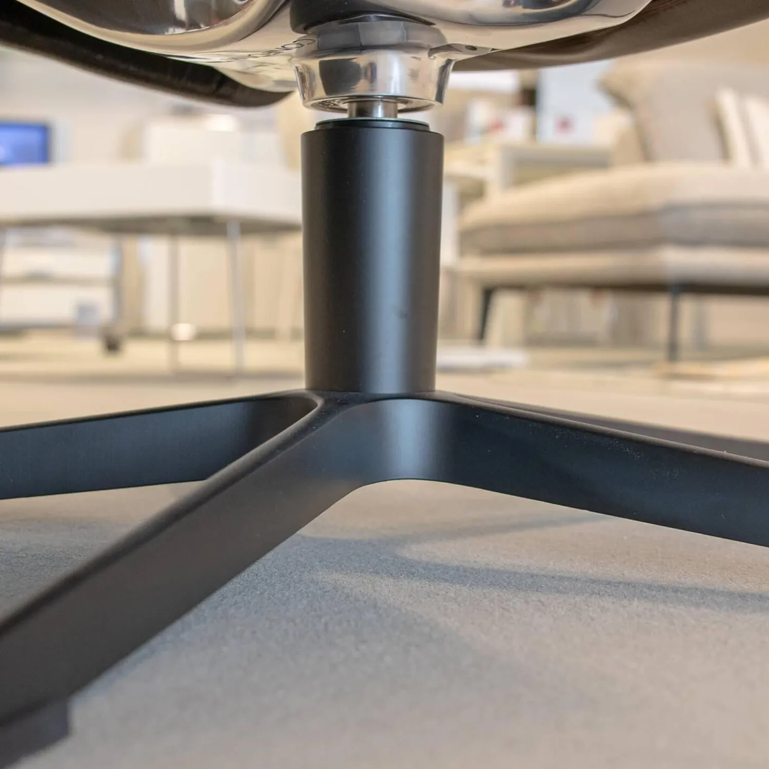 Conform Relaxsessel|Sessel Beyoung Leder Bolzano Schwarz 2545-85 Lava Braun X-Fuß Schwarz Rücken Hoch