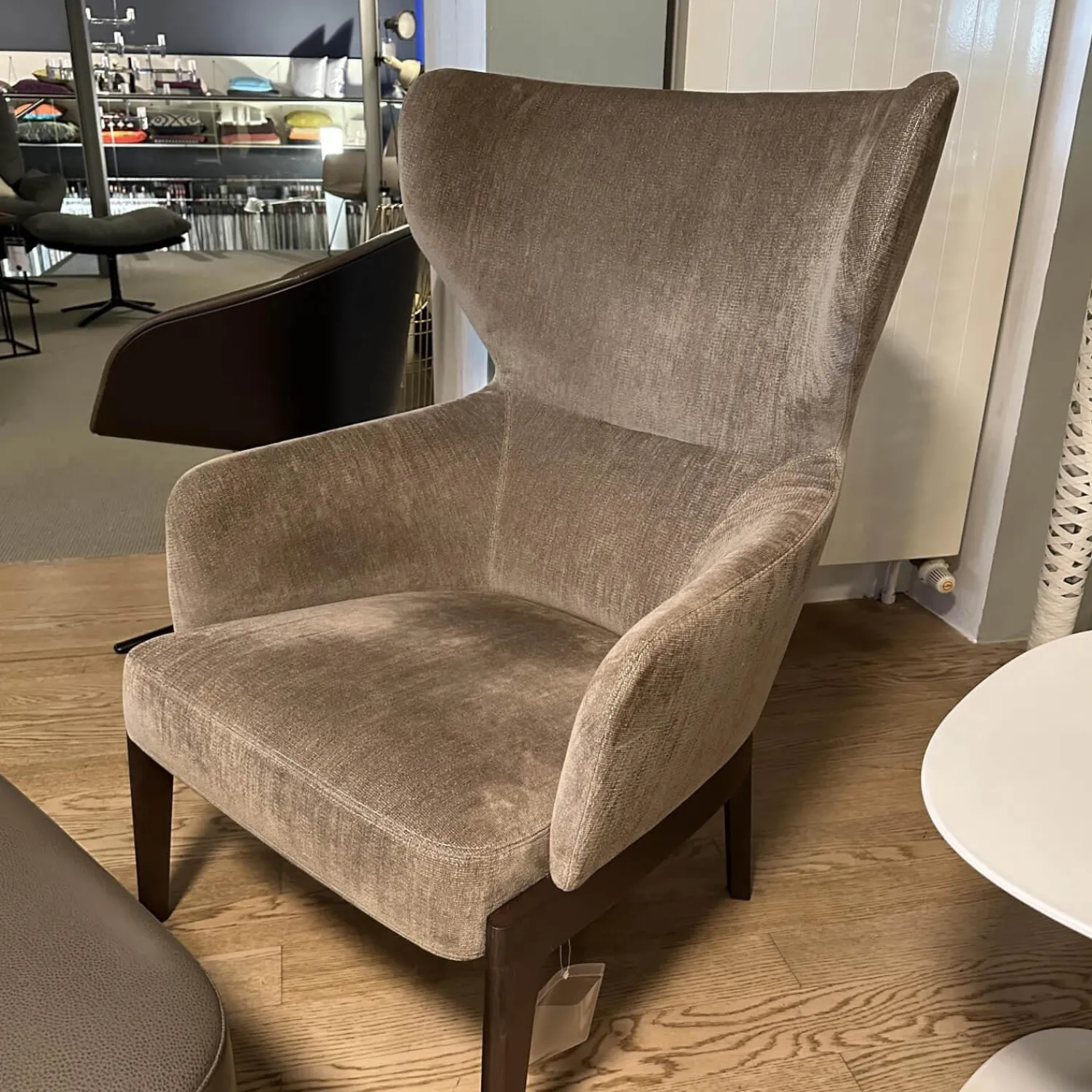 Molteni & C Relaxsessel|Sessel Chelsea CP0 1 Stoff Kubrick K 1930 Grau Gestell Eukalyptus Mit Hocker Leder Luxor L1364