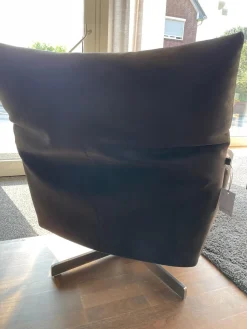 Edra Loungesessel|Sessel Chiara Leder PLX Tessuto 9620 Anthrazit Gestell Und Füße Stahl Verchromt Mit Hocker