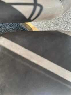 Edra Loungesessel|Sessel Chiara Leder PLX Tessuto 9620 Anthrazit Gestell Und Füße Stahl Verchromt Mit Hocker