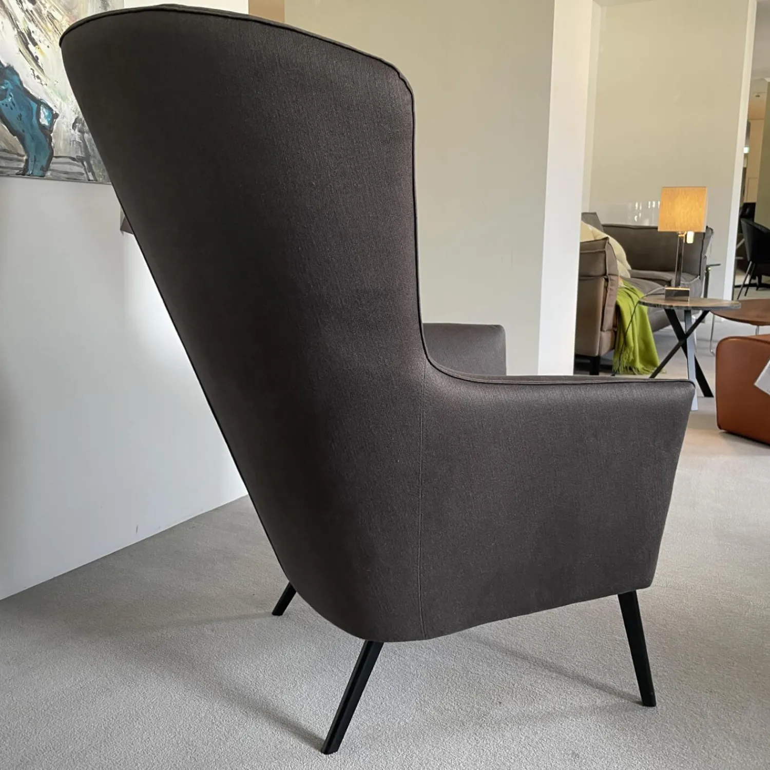 Christine Kröncke Relaxsessel|Sessel CK280.15 Lilou Stoff Casanova 026 Darktaupe Fuß Schwarz Gepulvert