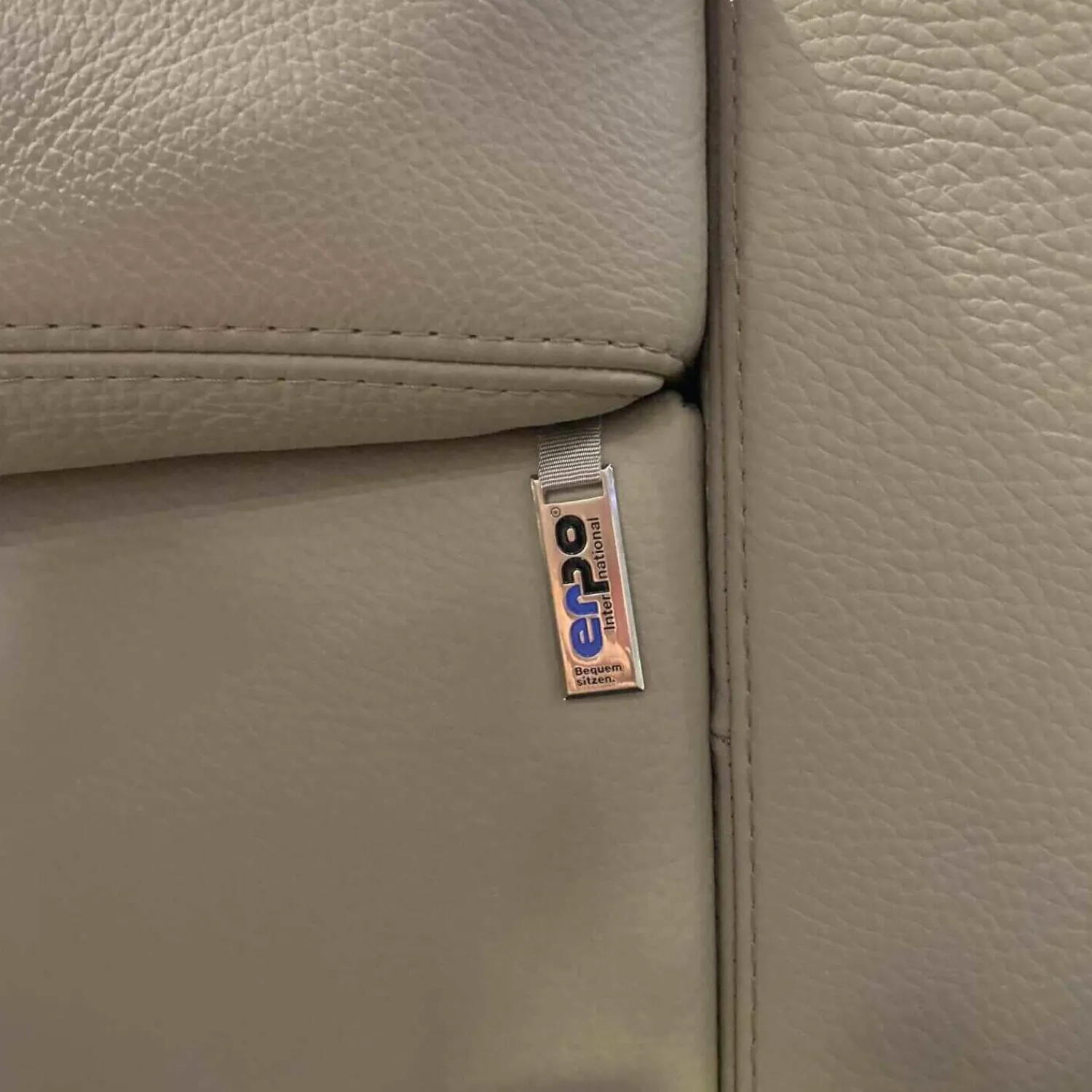 Erpo Relaxsessel|Sessel Cl 142.15 Leder 43.400 Stone Drehteller mit Rückholfeder