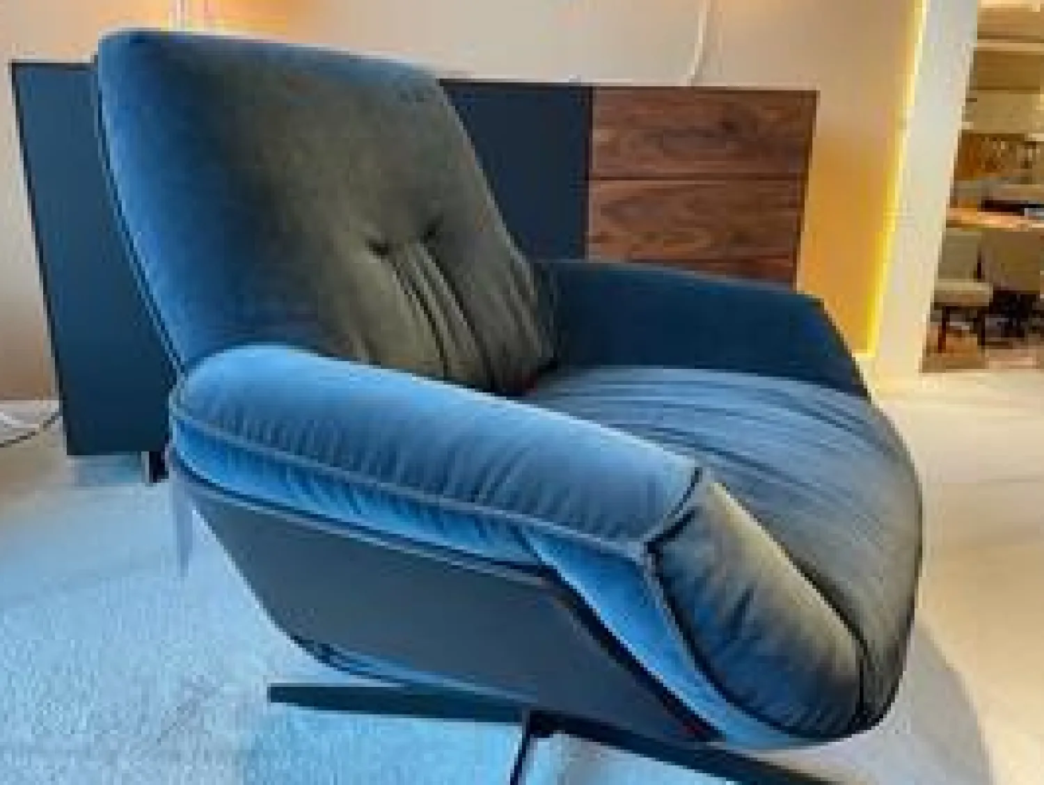 Bielefelder Werkstätten Relaxsessel|Sessel Daron Stoff City Velvet Reloaded Rauchblau Sternfuß Matt Schwarz