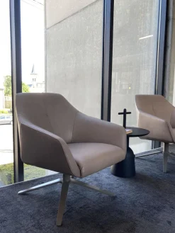 De Sede Loungesessel|Sessel DS 278-01 Leder Naturale Taupe Crème-Beige Vier-Sternfuss Taupe Lackiert Drehbar