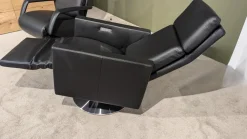 Erpo Relaxsessel|Sessel EM 210 15 Leder 170 Schwarz 136 Tellerfuß Edelstahl Gebürstet Mit Kopfteilverstellung Manuell Und 2 Motorisch Plus Aufstehhilfe