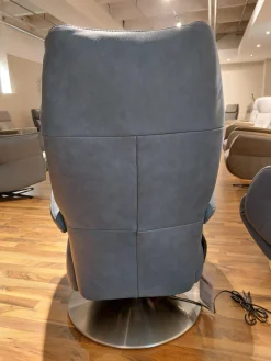 Steinpol Relaxsessel|Sessel EM Plauen Leder Punch Greyblue Grau Blau Drehteller Edelstahl Mit Motorischer Verstellung