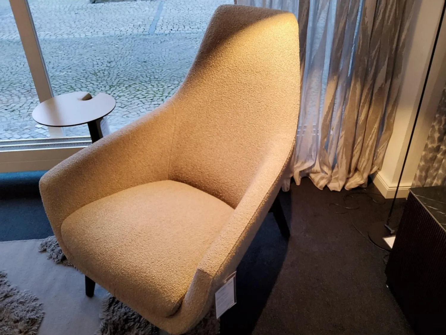 Montis Relaxsessel|Sessel Enzo Stoff Orsetto 05 Beige Gestell Eiche Schwarz Carbon Gebeizt