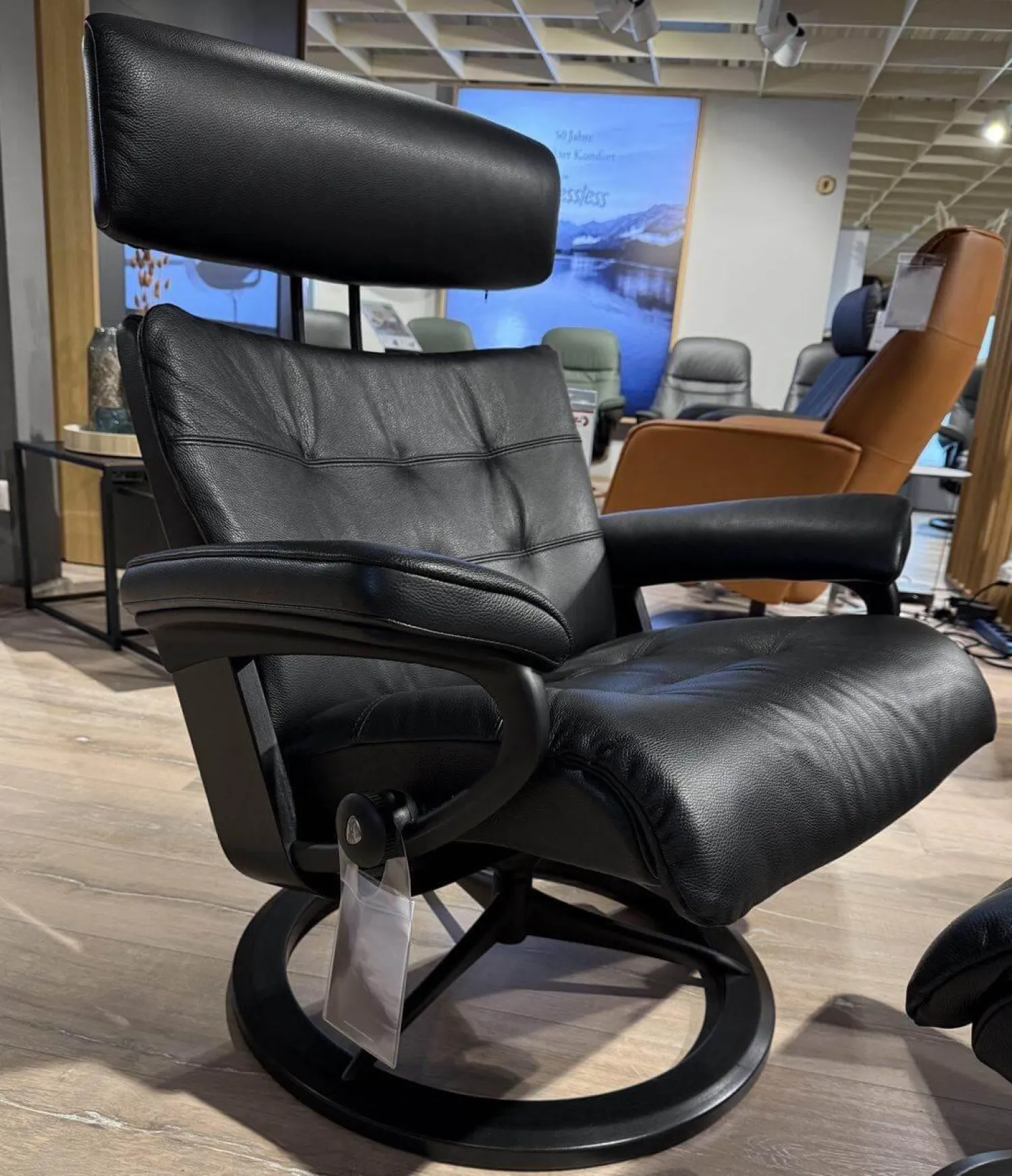 Stressless Relaxsessel|Sessel Erik L Leder Cori Black Schwarz Gestell Signature Metall Schwarz Matt Inklusive Hocker