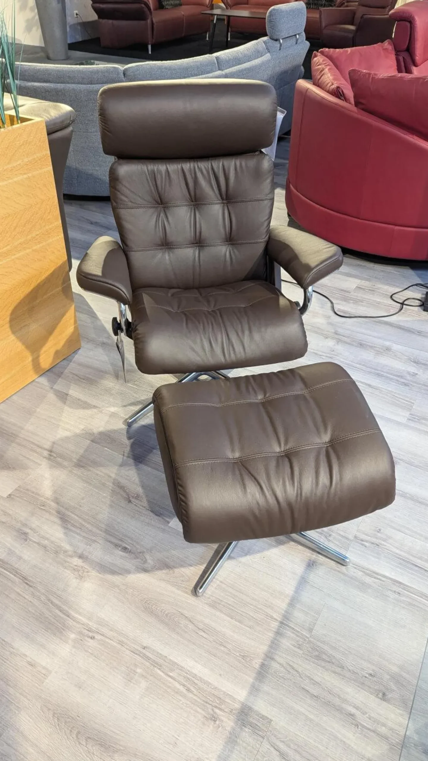 Stressless Relaxsessel|Sessel Erik M Leder Paloma 33 Espresso Braun Grau Holz Walnuss 06 Gestell Cross 40 Alu Mit Hocker
