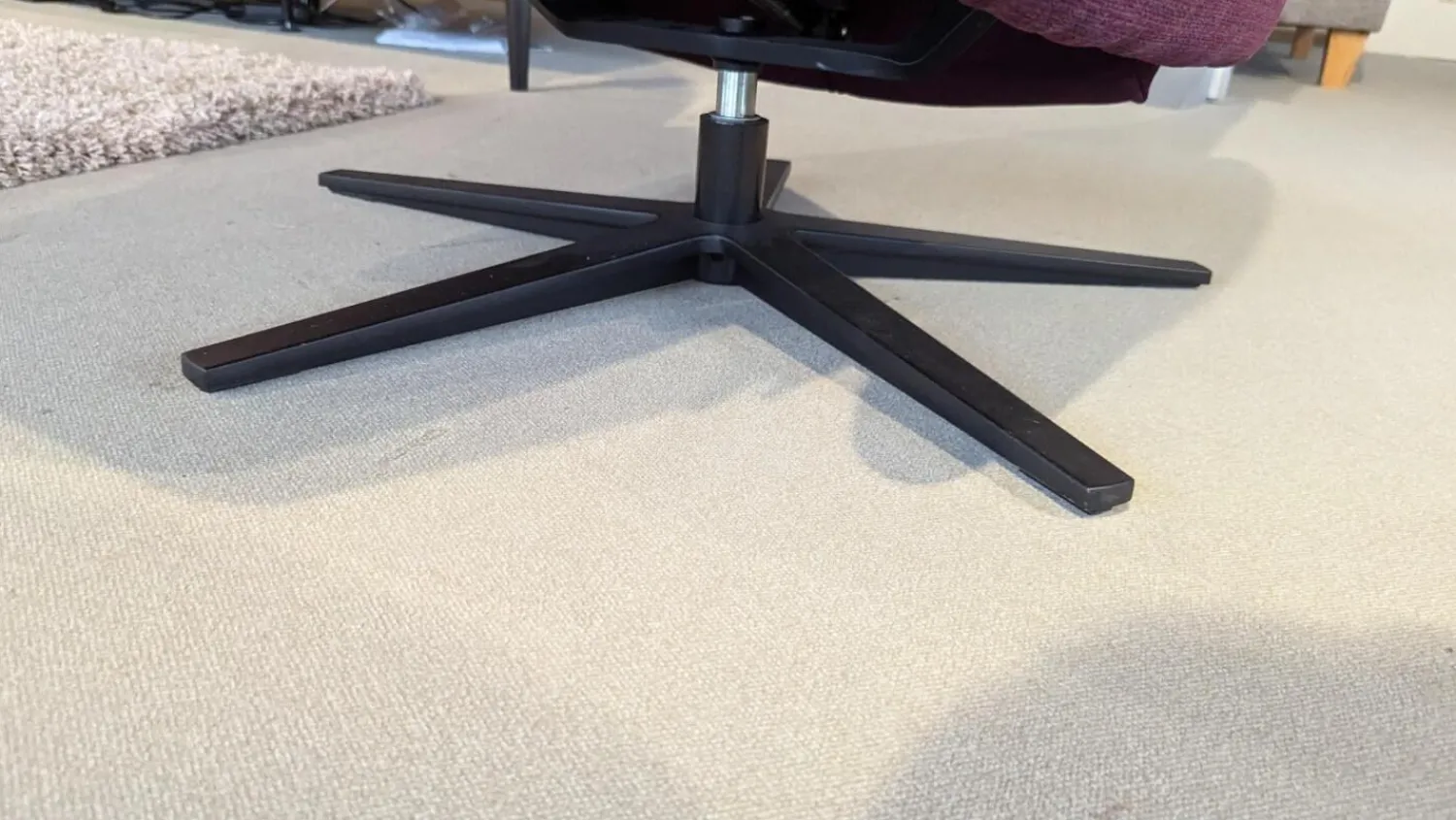 Carina Relaxsessel|Sessel Fae Stoff Trend Bordeaux Rot Sternfuß Metall Schwarz Mit Kopfteilverstellung