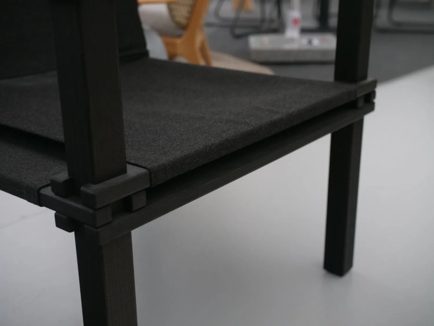 COR Gartenstühle|Sessel Farmer Stoff 5094 Schwarz Gestell Esche Schwarz Geölt