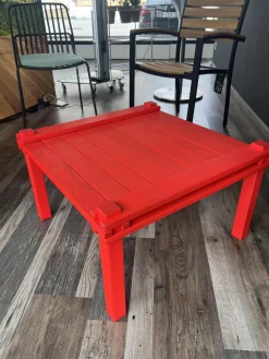 COR Loungemöbel|Sessel Farmer Stoff 5094 Schwarz Gestell Esche Geölt Pulver Rot P150 Mit Kunststoffgleitern Inklusive Tisch