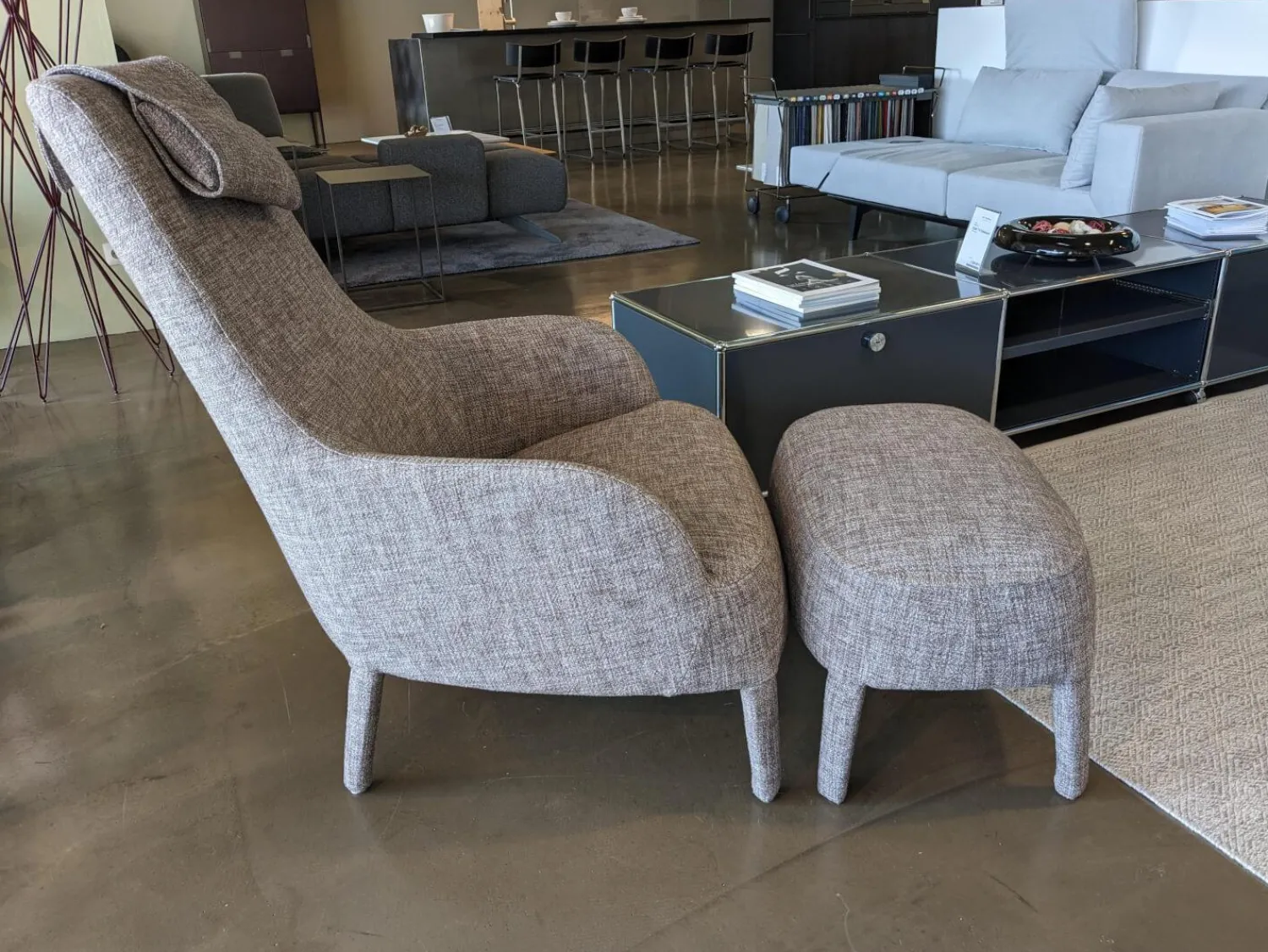 Maxalto Relaxsessel|Sessel Febo Bergere Stoff Solaris Braun mit Hocker