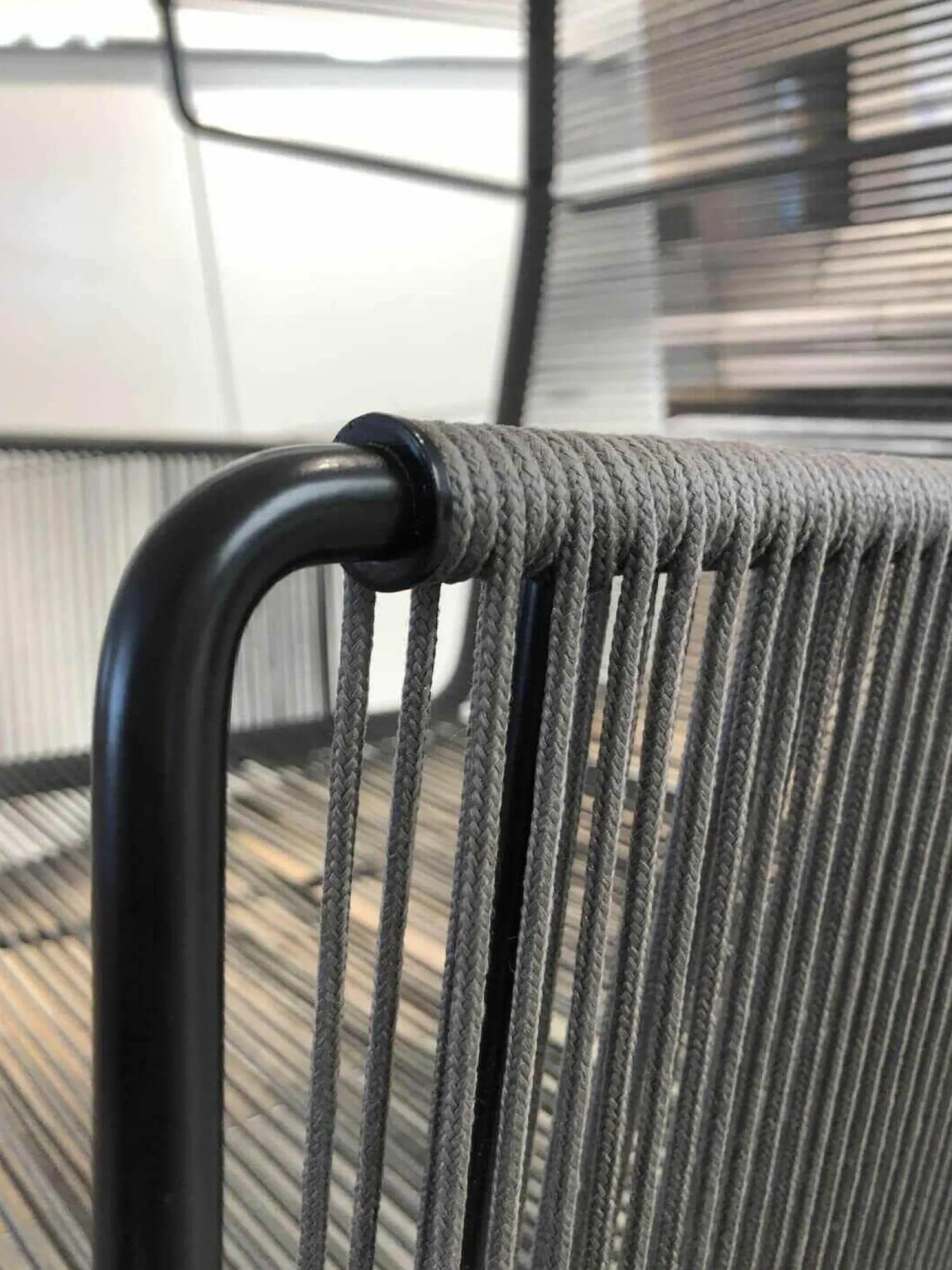 Ligne Roset Relaxsessel|Sessel Fifty Stoff 1 Grau Gestell Schwarz