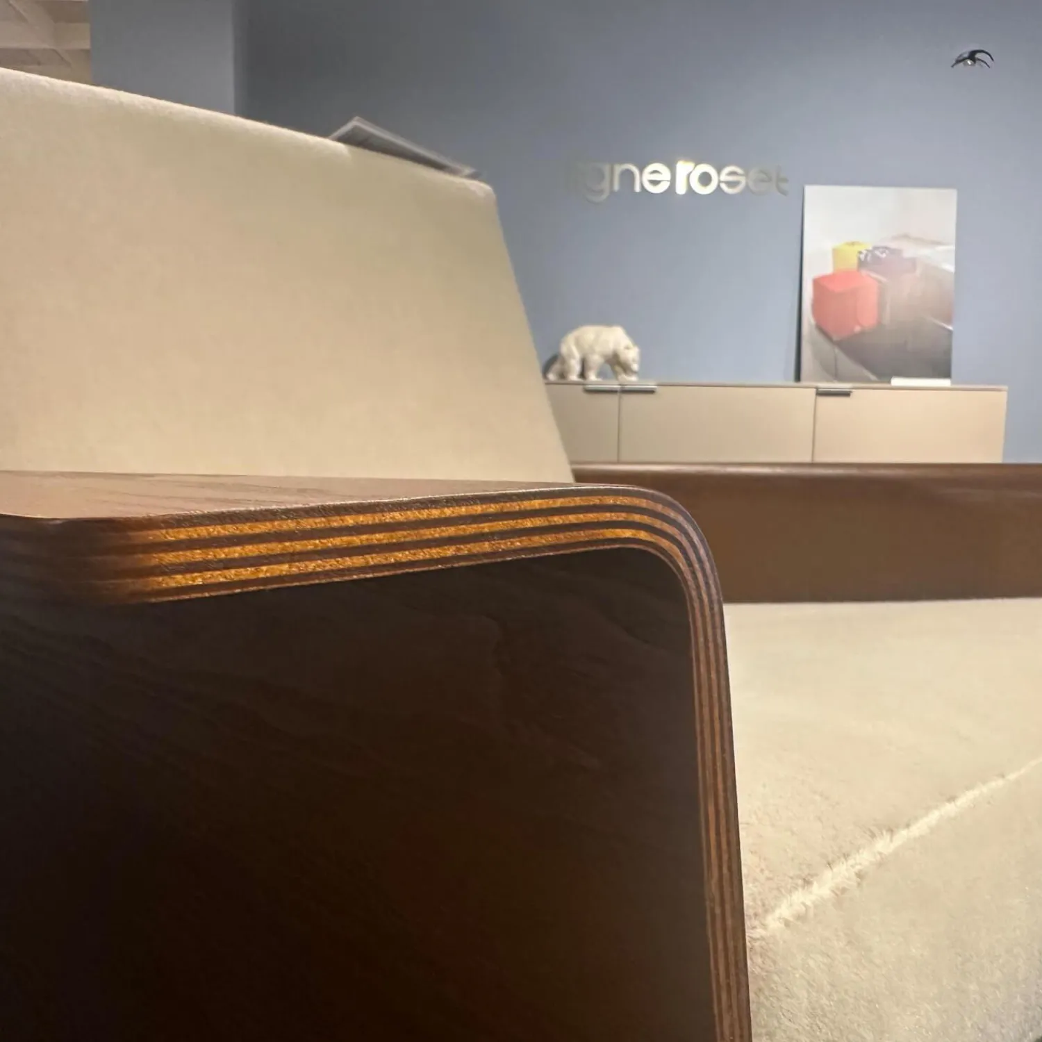 Ligne Roset Loungesessel|Sessel G 10 Stoff Alpa Arctique Beige Gestell Schwarz Seidenmatt Pulverbeschichtet Armlehnen Buchenmultiplex Furniert