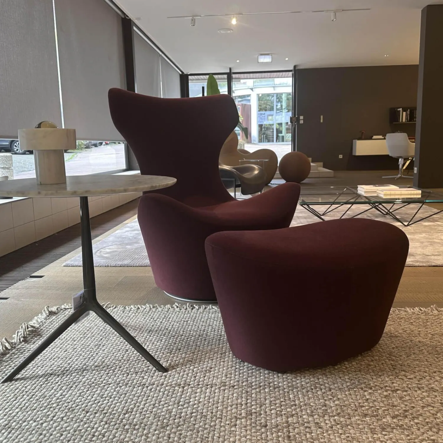 B&B Italia Loungesessel|Sessel Grande Papilio Stoff 2521790 Adria Vinaccia Rot Untergestell Metallisiert Grau Lackiert Mit Hocker