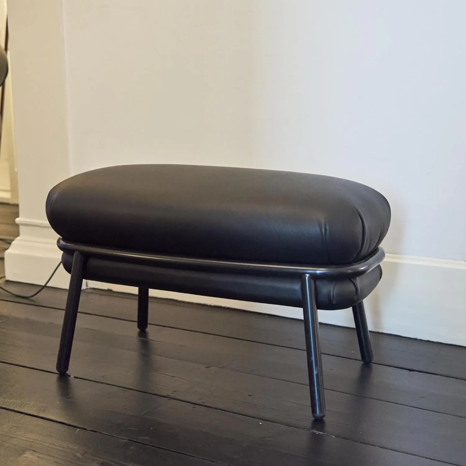 BD Barcelona Loungesessel|Sessel Grasso Bezug Leder Sauvage S Black Schwarz Gestell Metall Schwarz Inklusive Fußhocker