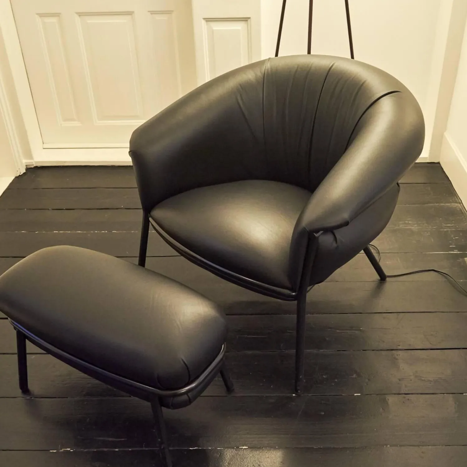 BD Barcelona Loungesessel|Sessel Grasso Bezug Leder Sauvage S Black Schwarz Gestell Metall Schwarz Inklusive Fußhocker