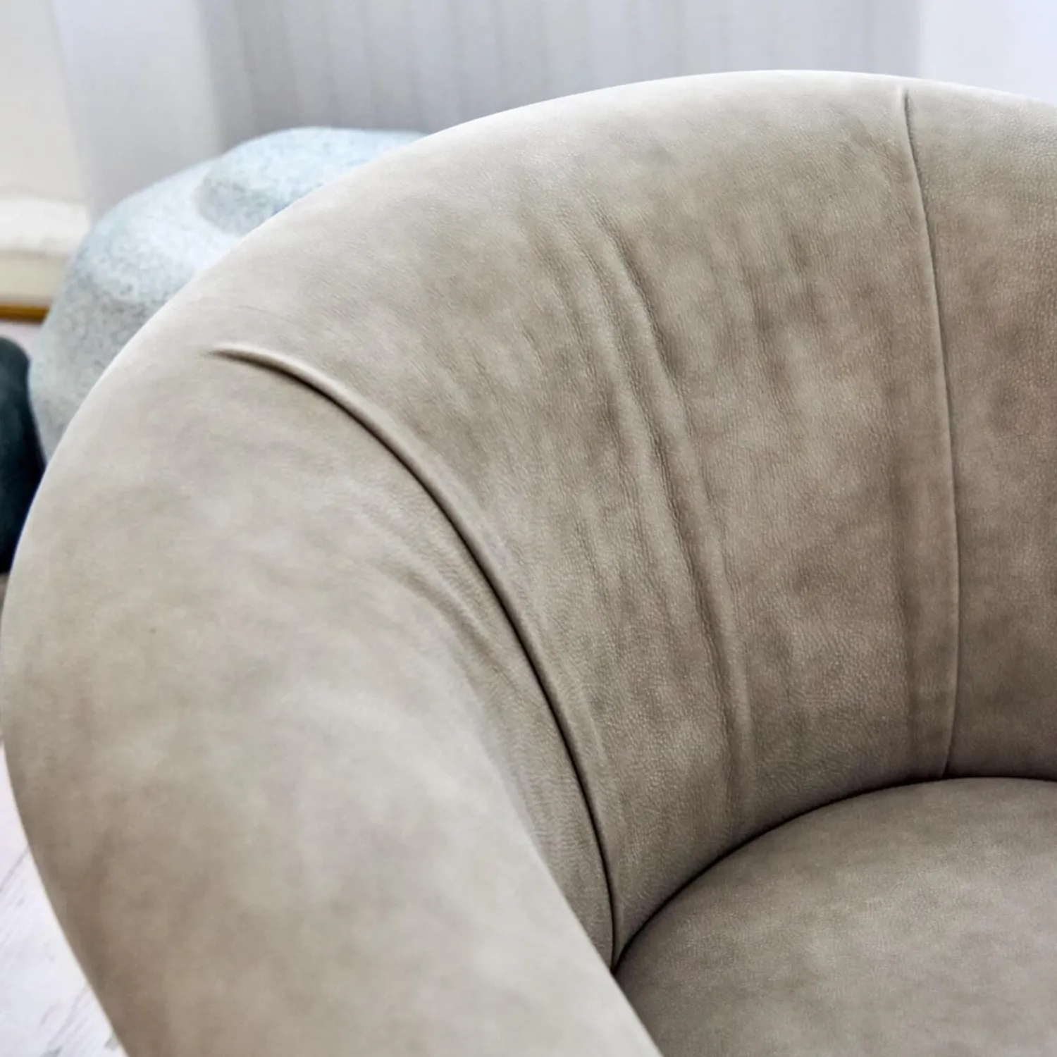 BD Barcelona Loungesessel|Sessel Grasso Textil Leder V19 T Moro Rustico Grau Beige Gestell Black 0911 Schwarz Metall