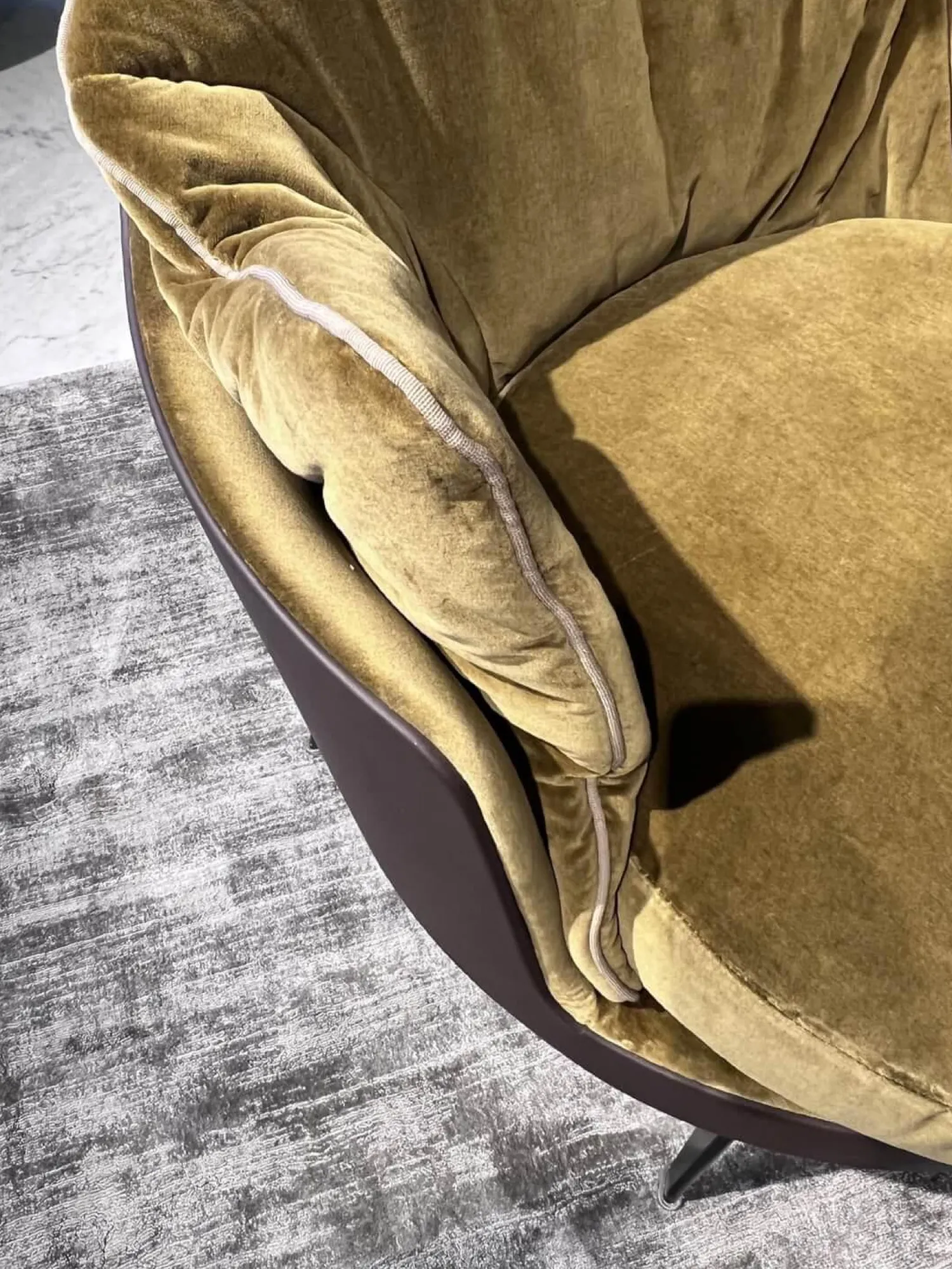 Flexform Relaxsessel|Sessel Guscioalto 015M21 Stoff Star Bronze Pelle de Luxe Schokobraun