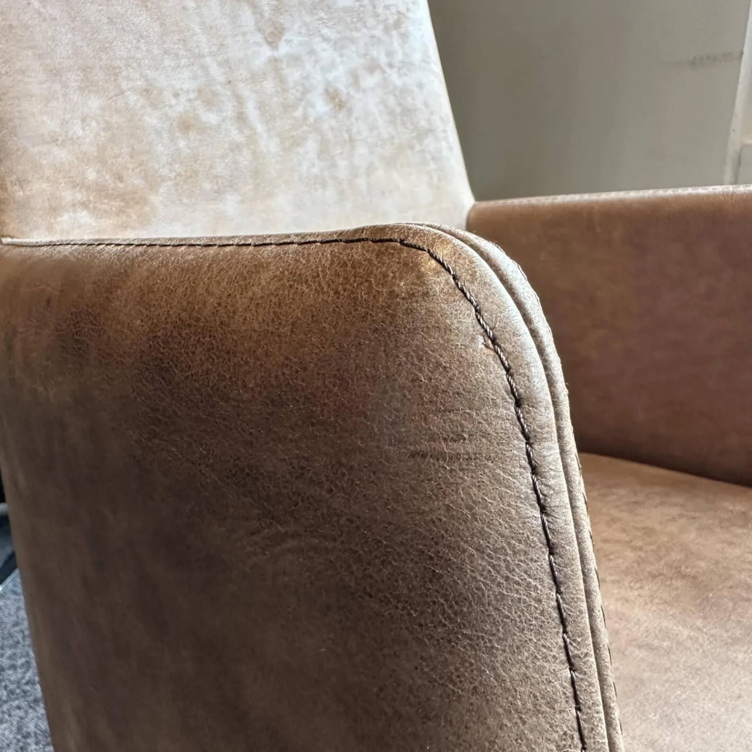 Lavida Einzelstühle|Sessel Lav Lamon Leder Kenia Braun Drehgestell Edelstahl