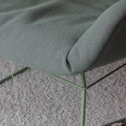 Freifrau Loungesessel|Sessel Leya Lounge Chair Stoff Opera Aloe Grau Drahtgestell RAL 6021 Blassgrün Grün Mit Kunststoffgleitern