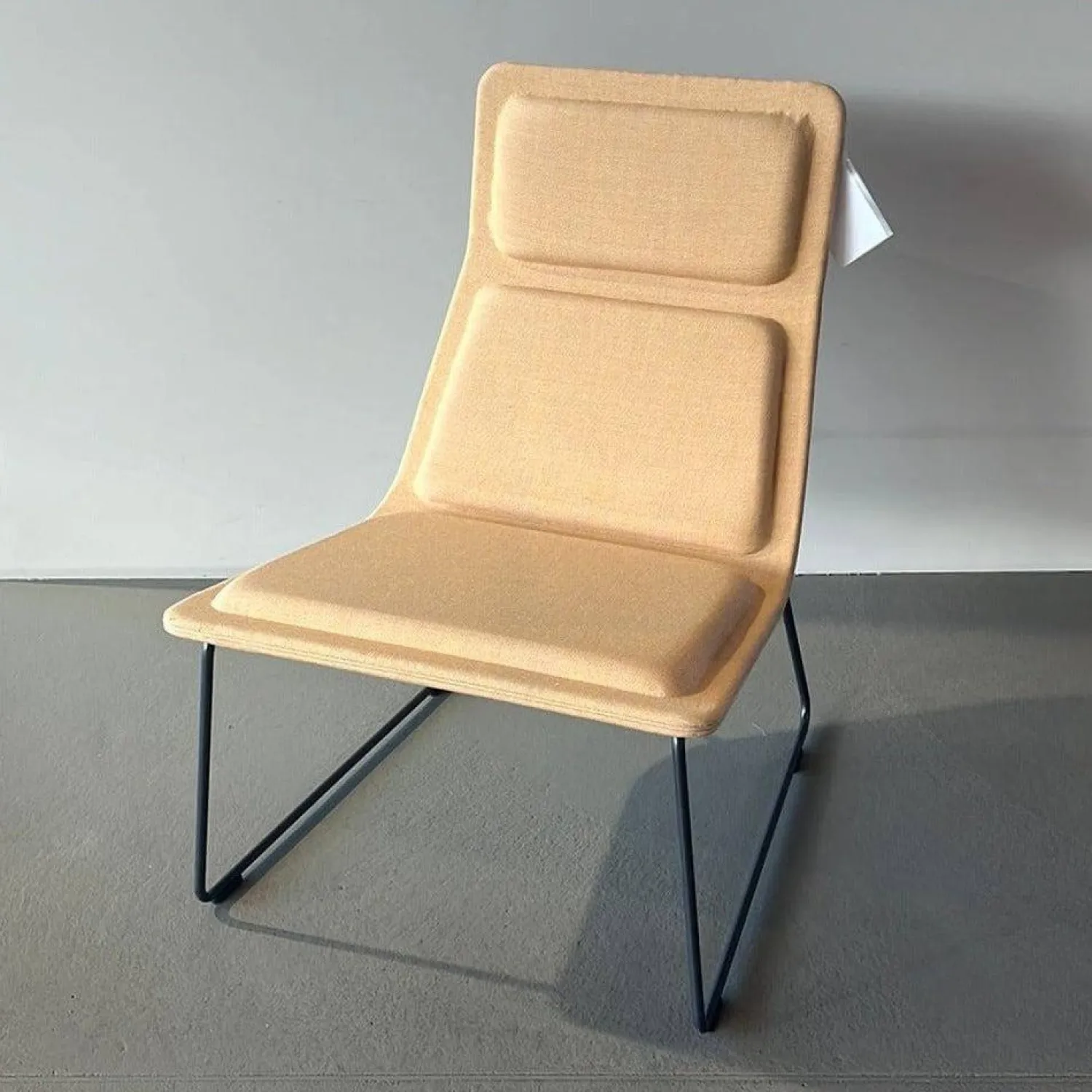 Cappellini Relaxsessel|Sessel Low Pad LW 3 Stoff B LO 1048 Grigio Anthrazit Gelb Gestell Schwarz Matt Pulverbeschichtet