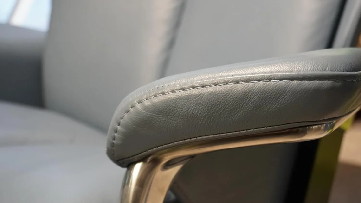 Stressless Relaxsessel|Sessel Magic M Leder Paloma Grau Gestell Signature Schwarz Inklusive Hocker