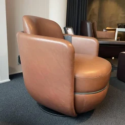 Wittmann Relaxsessel|Sessel Miles Lounge Leder Nappa Guande Chestnut Gestell Pulverbeschichtet Schwarz