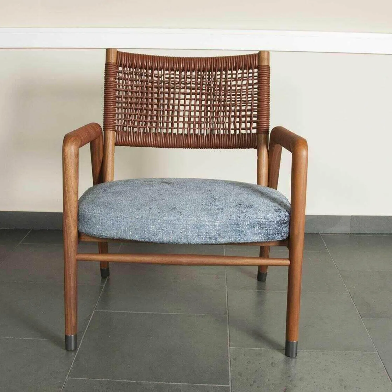 Flexform Relaxsessel|Sessel Ortiga Stoff Timo Blau Gestell Canaletto Nussbaum Leder Kordel Tabak mit Hocker