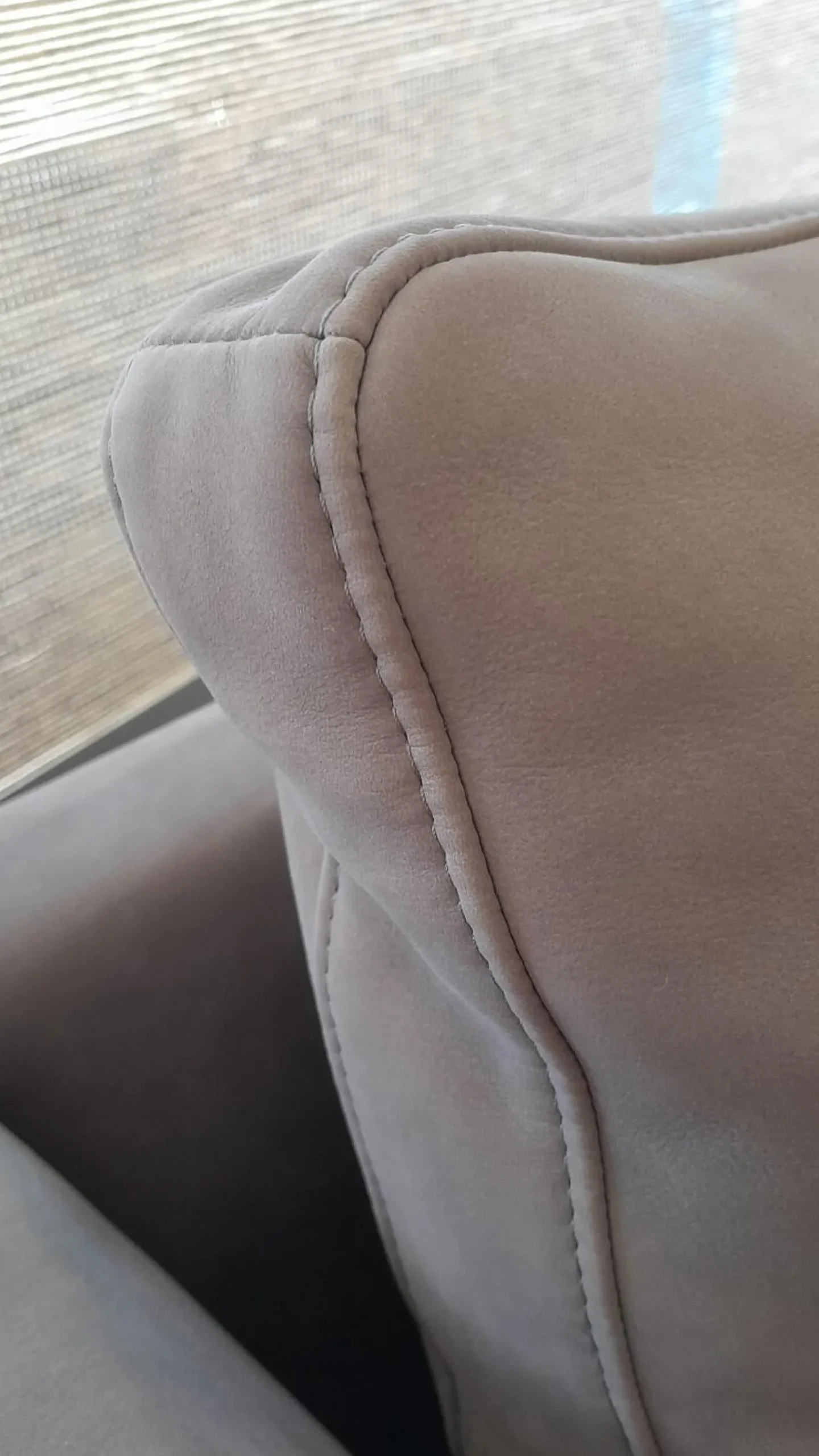 COR Loungesessel|Sessel Pilotis Nubukleder Grigio 684 Grau Füße Metall Chrom Filzgleiter Schwarz