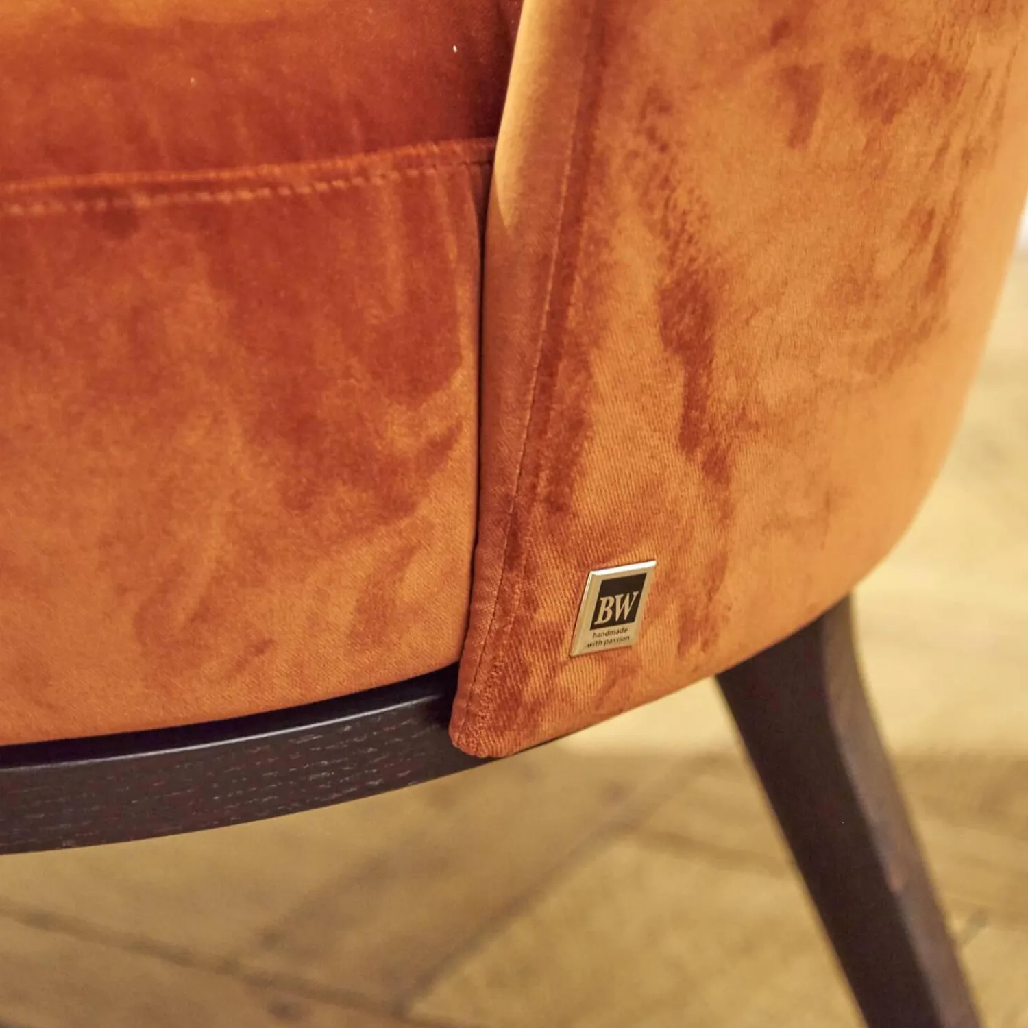 Bielefelder Werkstätten Couchtische|Sessel Polo Cocktail Stoff Amica A-161 Orange Untergestell Eiche Antik Mit Drehfunktion Und Rückholmechanik