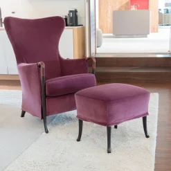 Giorgetti Fernsehsessel|Sessel Progetti 63340 Stoff Samt Adamo Und Eva 02 Aubergine Violett Pink Gestell Holz Matt Gebeizt Inklusive Hocker