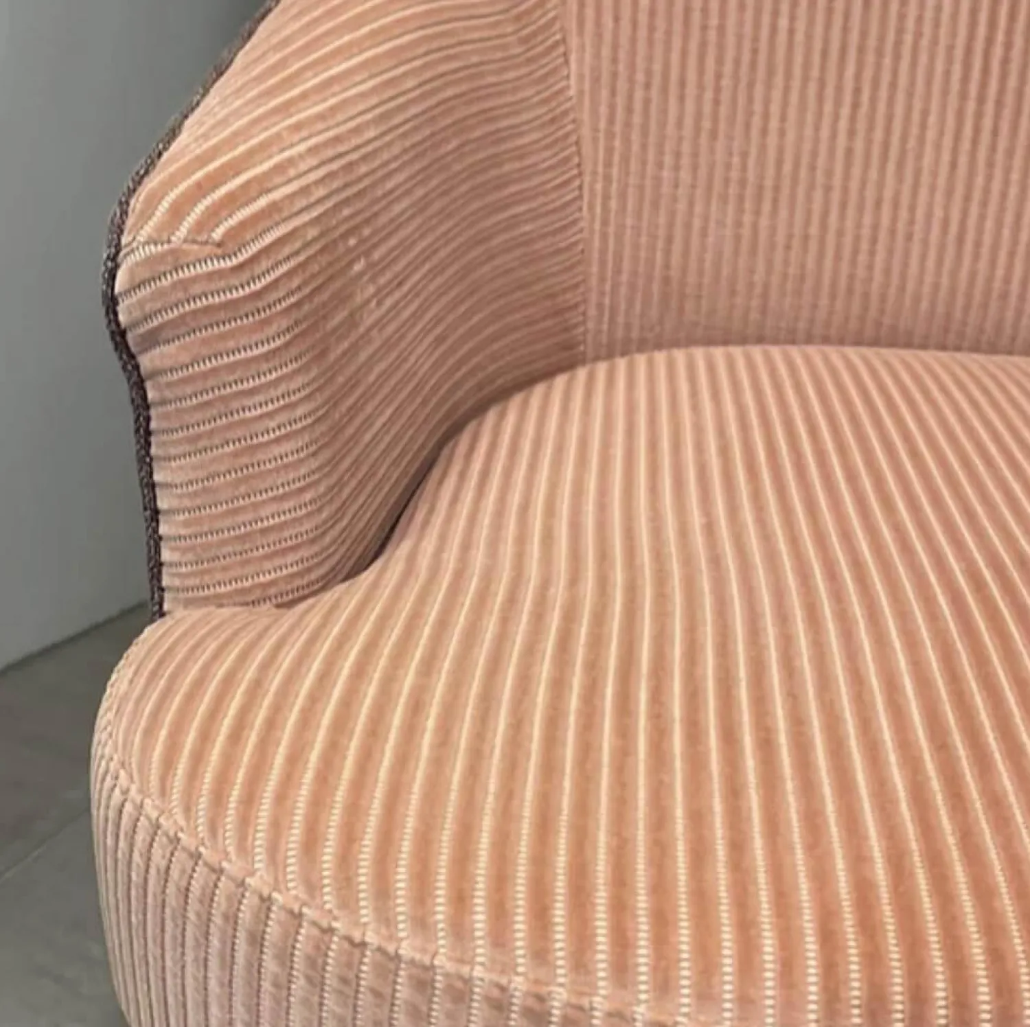 Walter Knoll Relaxsessel|Sessel Relaxchair 375 Stoff Kvadrat Phlox 0633 Rücken Stoff Gaia 7887 Amethyst Gestell Eiche Geflammt Geölt