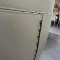 Vitra Relaxsessel|Sessel Repos Leder L50 Premium F Sand Beige Gestell Basic Dark Schwarz