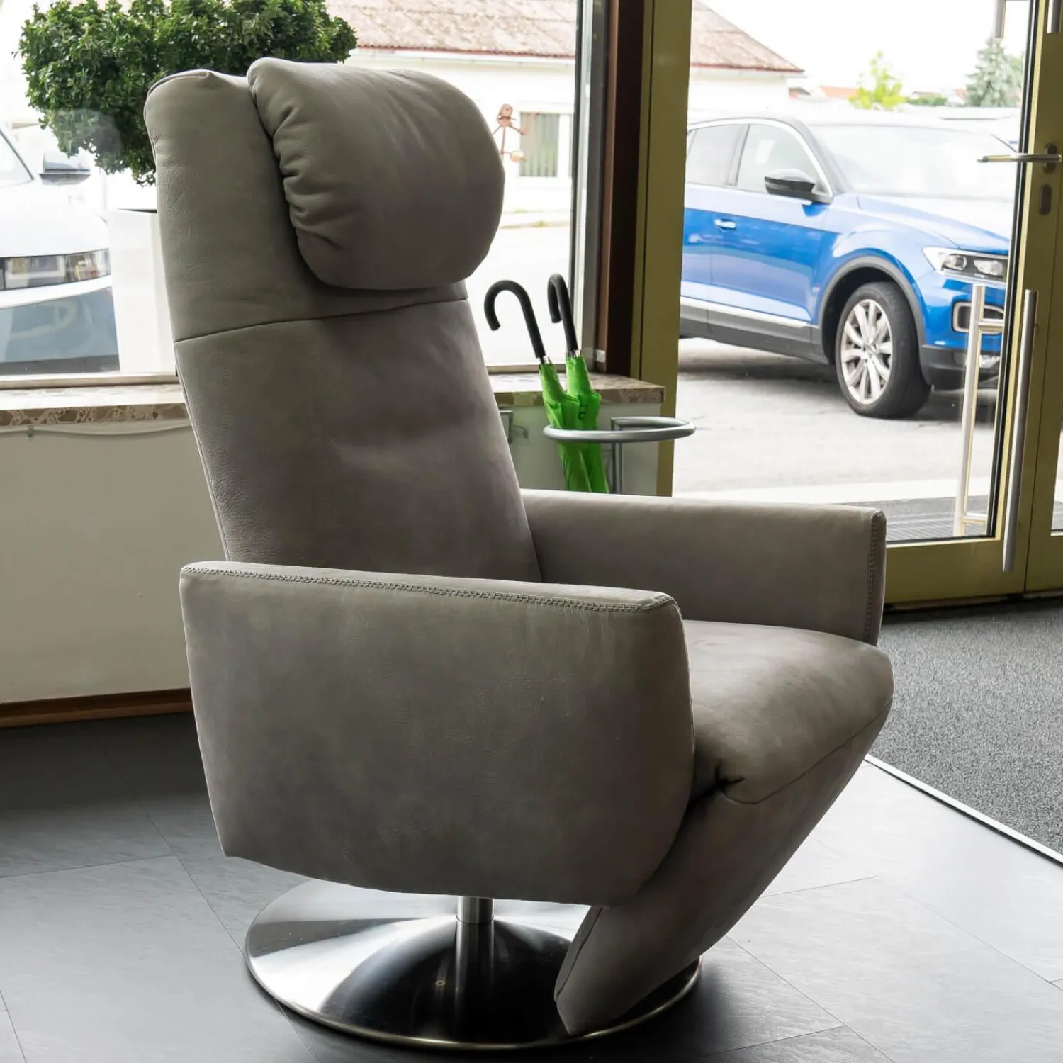 Koinor Relaxsessel|Sessel Sean M Kalma Leder A-India Asphalt Fuß Drehteller Edelstahl Inklusive Nackenkissen