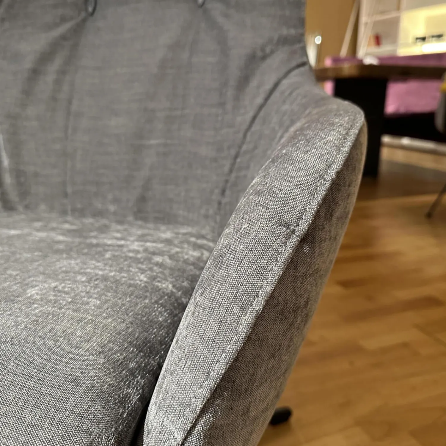 Signet Relaxsessel|Sessel Shar Pei Stoff Abby Grau Gestell Grau mit Hocker