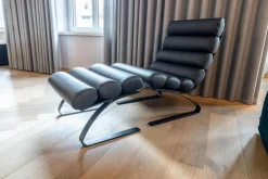 COR Relaxsessel|Sessel Sinus Leder 286 Schwarz Metall Gestell Schwarz Pulverbeschichtet Mit Hocker Sinus Leder 286