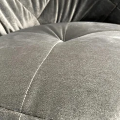 Bretz Loungesessel|Sessel Teratai aus Stoff 66 8480 Eisgrau Tellerfuß Teilpoliert Inklusive Hocker