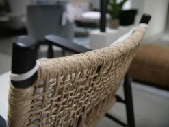 Flexform Einzelstühle|Sessel Tessa Sitz Geflecht Eschenholz Braun Kissen Weiß Gestell Schwarz