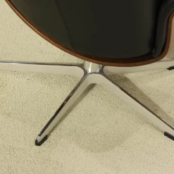 Conform Loungesessel|Sessel Time Out 6003 Leder 2514 89 Fantasy Black Schwarz Sitzschale Walnuss Fuß Aluminium Mit Hocker