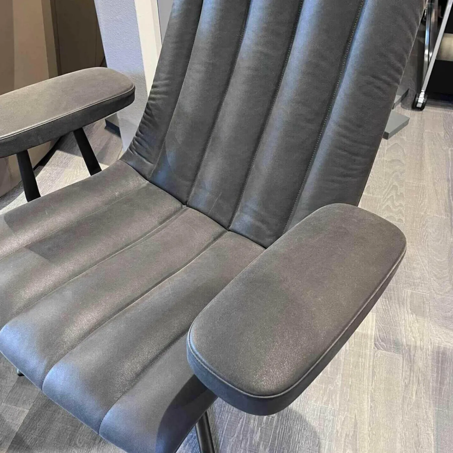 Walter Knoll Relaxsessel|Sessel Und Hocker Healey Lounge Leder Vintage mit Hocker 1410 Cigar 4-Fuss Kreuzgestell Alu Matt Bro