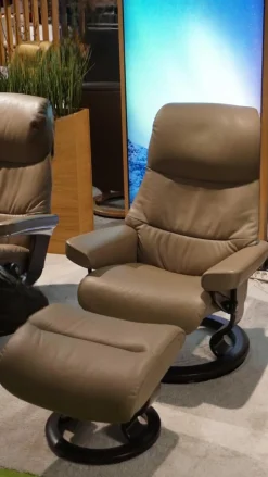 Stressless Relaxsessel|Sessel View M Leder Batick Mole Braun Gestell Classic Wenge Gebeizt Inklusive Hocker