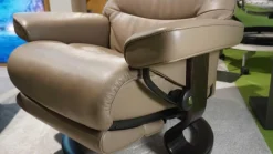 Stressless Relaxsessel|Sessel View M Leder Batick Mole Braun Füße Classic Wenge Gebeizt Mit Power Leg And Back