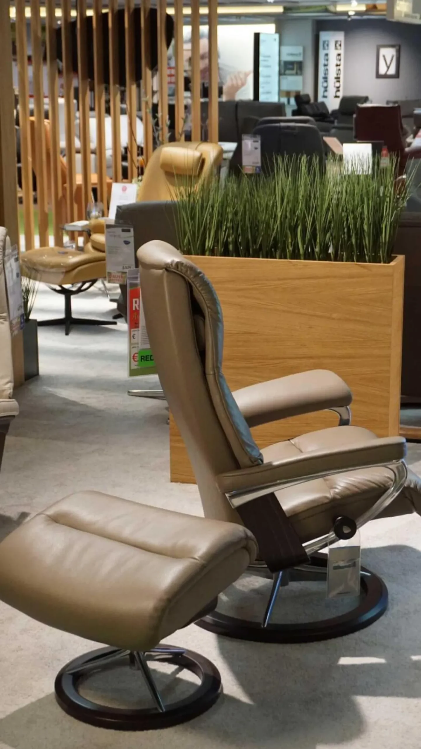 Stressless Relaxsessel|Sessel View M Leder Cori 91 Mole 09 Signature Gestell Wenge mit Hocker