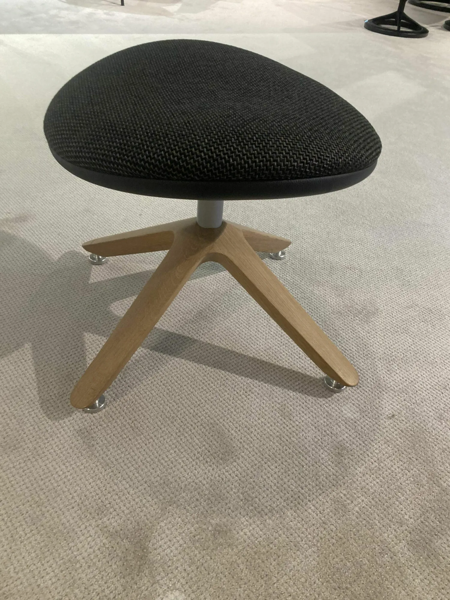 Voglauer Relaxsessel|Sessel V-Montanara Leder Schwarz Bezug Stoff Chalet Vidalschwarz mit Hocker