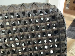 DEDON Loungemöbel|Sessel Wing Chair Mbrace Stoff A 462 Cool Sage Grau Fasergeflecht Arabica Schwarz Braun Füße Teakholz