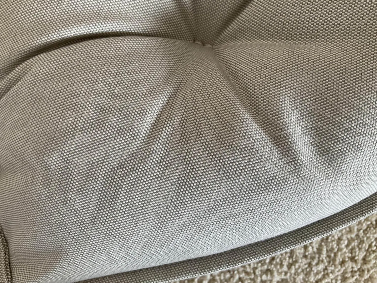 DEDON Loungemöbel|Sessel Wing Chair Mbrace Stoff A 462 Cool Sage Grau Fasergeflecht Arabica Schwarz Braun Füße Teakholz