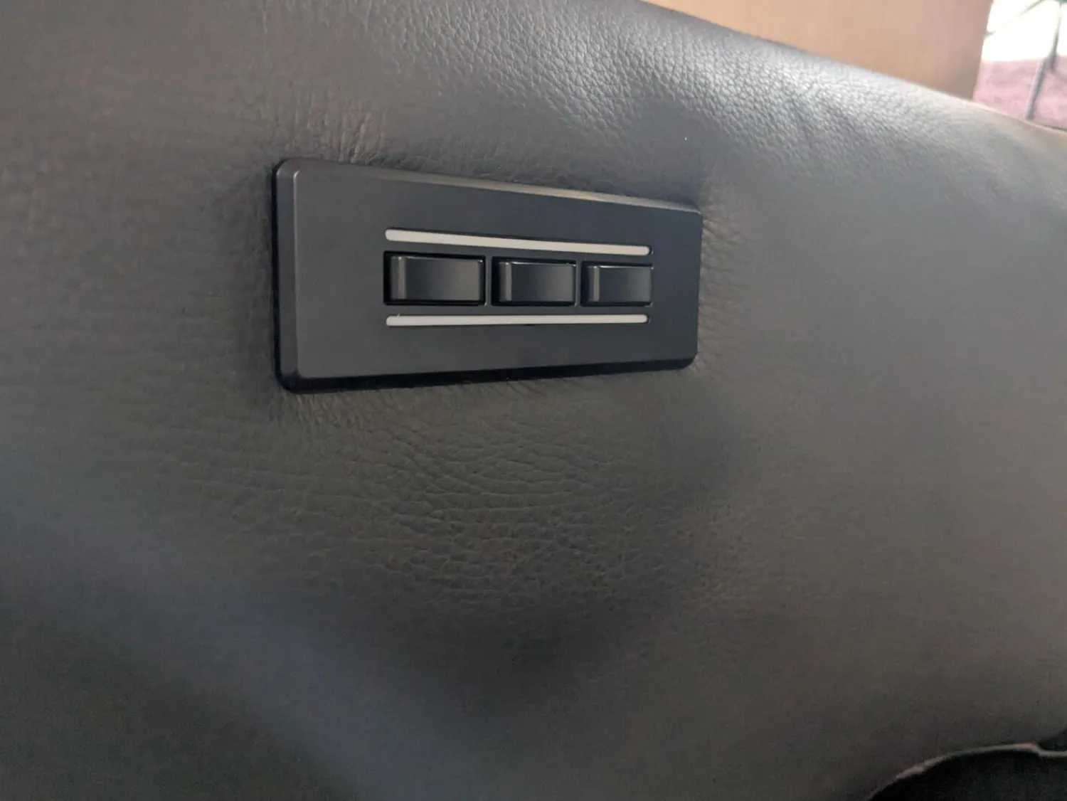 WK Wohnen Relaxsessel|Sessel WK687 Bosso 7321 Leder Dino Schwarz mit motorischen Funktionen